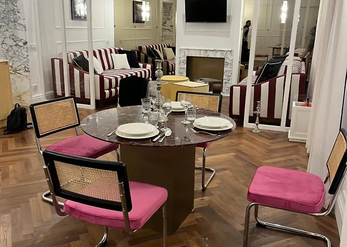 Piazza Venezia Luxe דירה