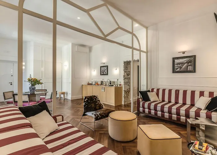 Piazza Venezia Luxe דירה *