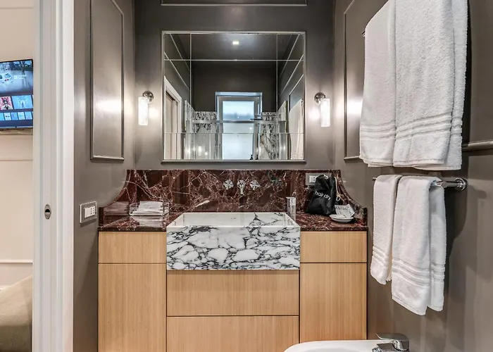 דירה Piazza Venezia Luxe רומא